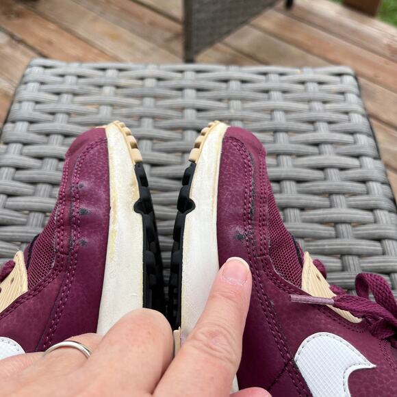 2014 Nike Air Max Essential women sz 8.5 Villain Red/white/champagne 616730 600 - Picture 9 of 11